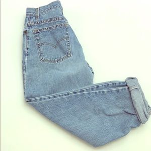 550 Levi Jeans Women’s Vintage